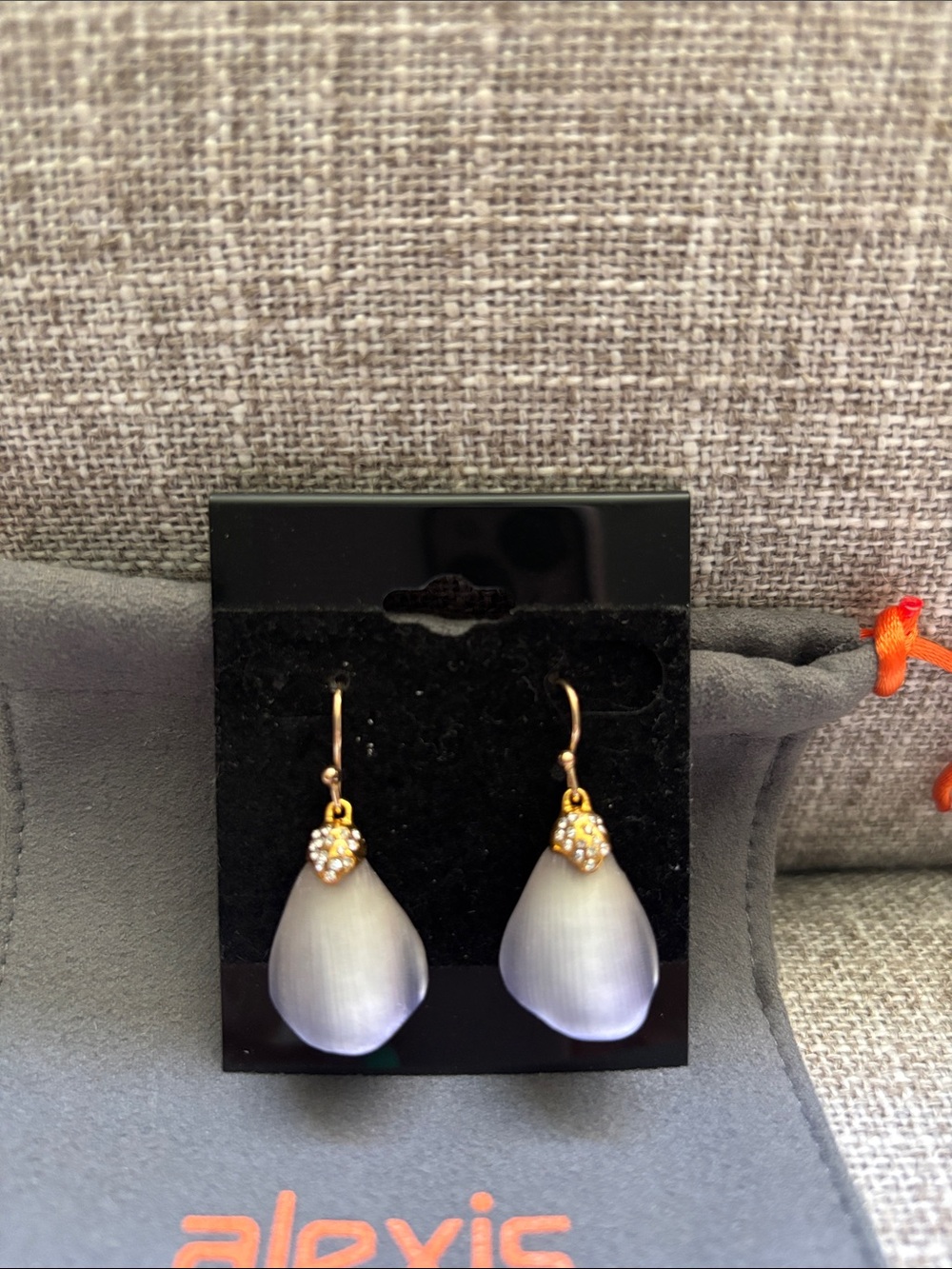 Alexis Bittar Ombre Silver Purple Petal drop earrings - Picture 3 of 7